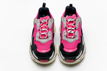 Cargar imagen en el visor de la galería, Réplica BALENCIAGA TRIPLE S &quot;BLACK WHITE &amp; PINK&quot;
