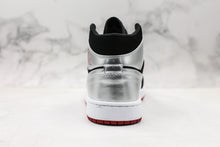 Cargar imagen en el visor de la galería, Réplica AIR JORDAN 1 Mid
