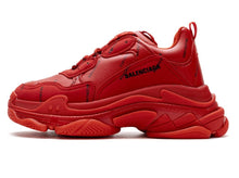 Cargar imagen en el visor de la galería, Réplica BALENCIAGA TRIPLE S &quot;FIRE&quot;
