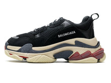 Cargar imagen en el visor de la galería, Réplica BALENCIAGA TRIPLE S &quot;RED &amp; BLUE&quot;
