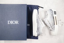 Cargar imagen en el visor de la galería, Réplica DIOR LOW STORM
