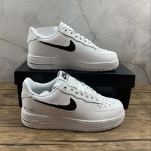 Cargar imagen en el visor de la galería, Réplica AIR FORCE 1 &quot;BLACK GRAVEN&quot;
