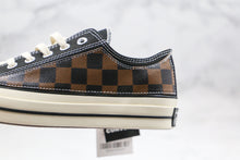 Cargar imagen en el visor de la galería, Réplica All Star X Louis Vuitton  Chuck
