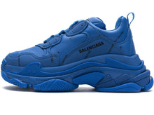 Cargar imagen en el visor de la galería, Réplica BALENCIAGA TRIPLE S &quot;SEA&quot;
