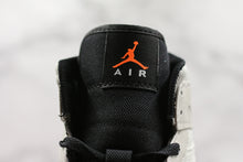 Cargar imagen en el visor de la galería, Réplica AIR JORDAN 1 mid
