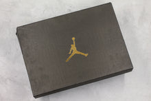 Cargar imagen en el visor de la galería, Réplica AIR JORDAN 1 Mid
