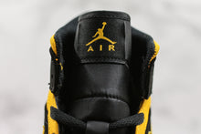 Cargar imagen en el visor de la galería, Réplica AIR JORDAN 1 mid
