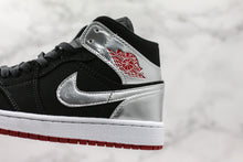 Cargar imagen en el visor de la galería, Réplica AIR JORDAN 1 Mid
