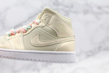 Cargar imagen en el visor de la galería, Réplica AIR JORDAN 1 Mid
