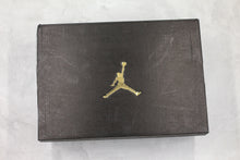 Cargar imagen en el visor de la galería, Réplica AIR JORDAN 1 Mid
