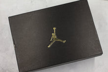 Cargar imagen en el visor de la galería, Réplica AIR JORDAN 1 mid
