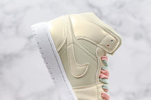 Cargar imagen en el visor de la galería, Réplica AIR JORDAN 1 Mid
