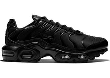 Cargar imagen en el visor de la galería, Réplica AIR MAX PLUS &quot;TRIPLE BLACK&quot;
